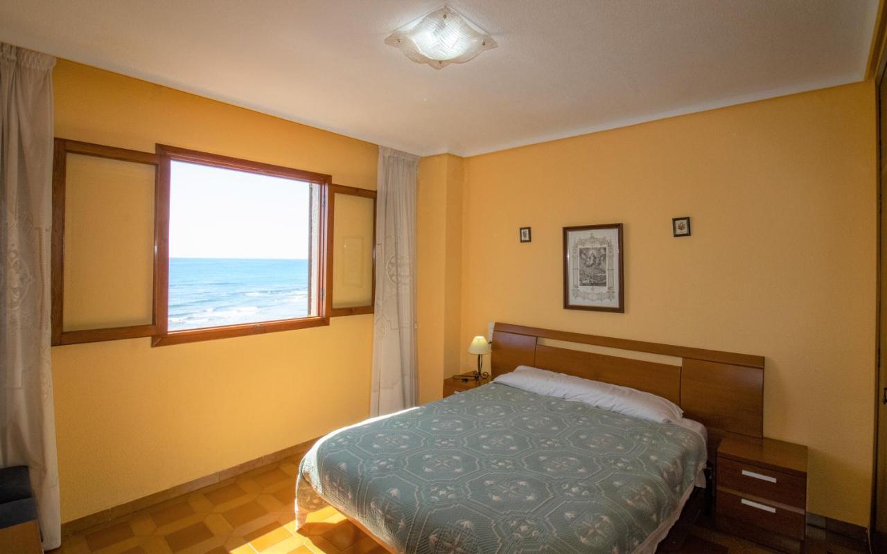 VISTAS FRONTALES VISTA ALEGRE 4-7 Albert Villas Alcossebre Exterior foto
